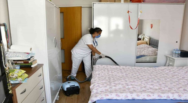 Kuşadası Belediyesi 2022de yardım ve desteklerini 4 kat arttırdı