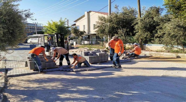 Kuşadasına bir yılda 272 bin 779 metrekare yeni yol yapıldı