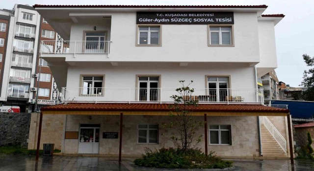 Kuşadasındaki Taziye Evinde acılar paylaştıkça azalıyor