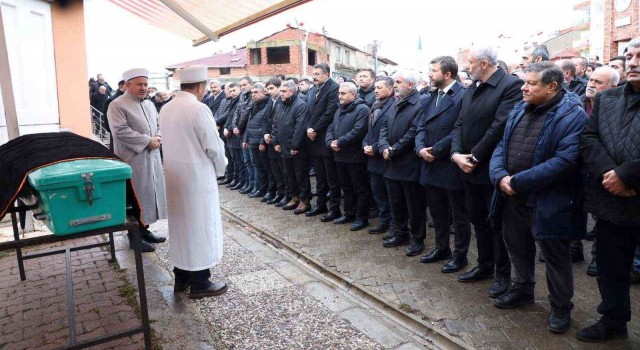 Kütahya Belediye Başkanı Alim Işıkın annesi vefat etti