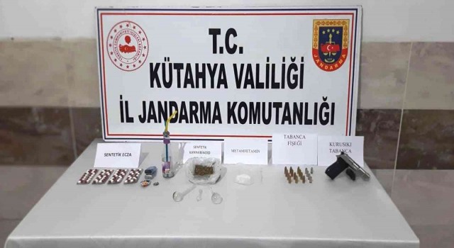 Kütahyada uyuşturucu operasyonu