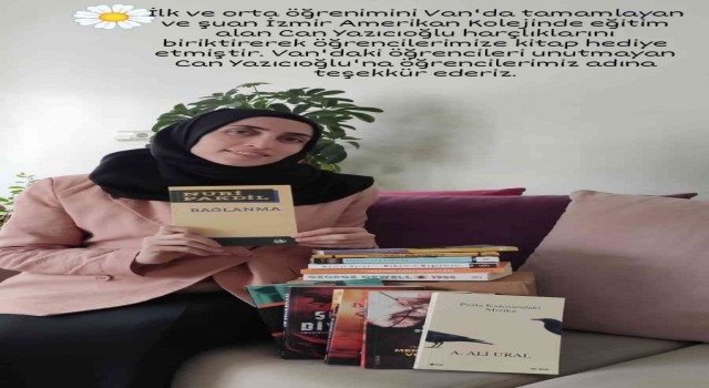 Lise öğrencisi harçlığıyla aldığı kitapları Vanlı öğrencilere gönderdi