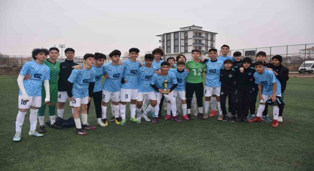 Malatya Şehir Spor takımı namağlup şampiyon