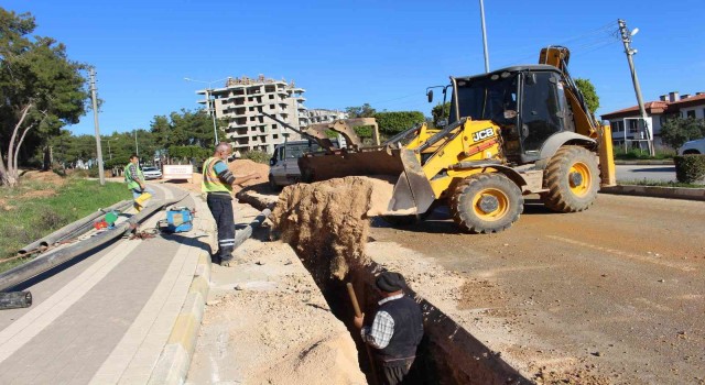 Manavgat Sarılarda içme suyu hattı yenileme çalışmasında sona gelindi