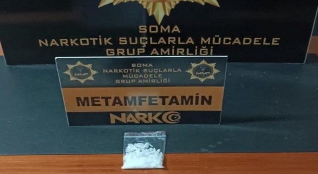 Manisada polis uyuşturucu tacirlerine göz açtırmıyor