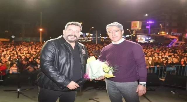 Marmaris 2023e yapay kar ve Gece Yolcuları ile girdi