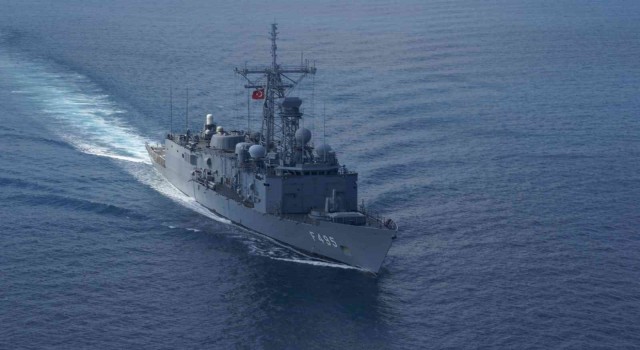 Mavi Vatanın Çelik Kalesi TCG Gedizde yeni yıl manzaraları