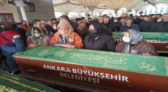 Menderesin idamını fotoğraflayan İsmail Şenyüz son yolcuğuna uğurlandı