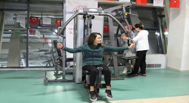 Menteşede ücretsiz fitness salonu açıldı