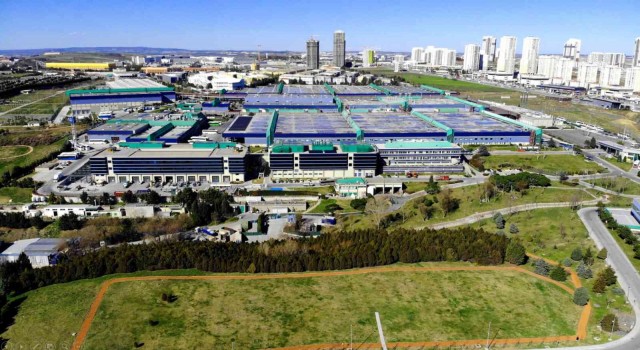 Mercedes-Benz Türk, enerjisini güneşten alacak