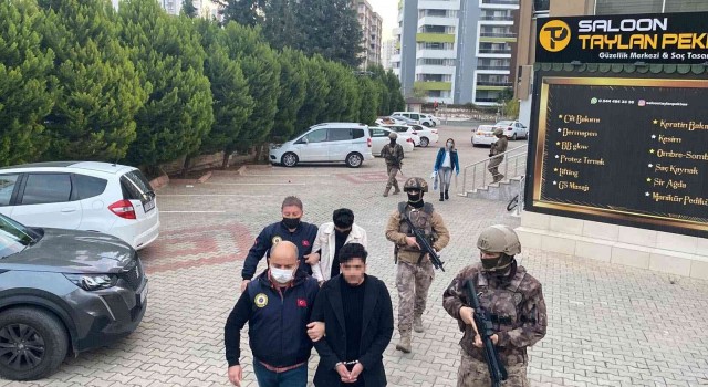 Mersinde 3 DEAŞ şüphelisi tutuklandı