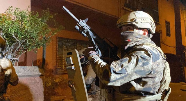 Mersinde asayiş operasyonu: 25 gözaltı kararı