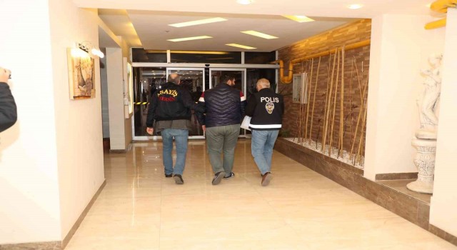 Mersinde FETÖ operasyonu: 14 gözaltı