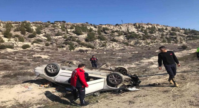 Mersinde trafik kazası: 2 yaralı