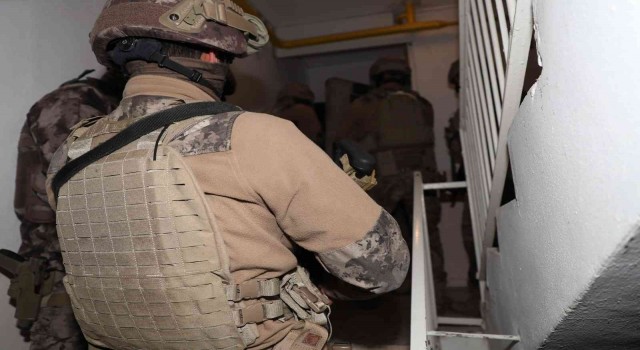 Mersindeki organize suç örgütü operasyonunda 11 şüpheli gözaltına alındı