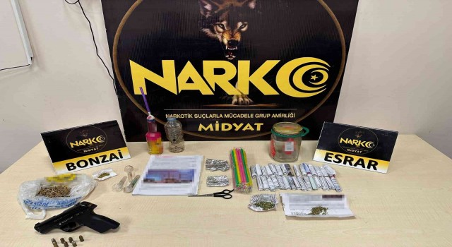 Midyatta uyuşturucu ticaretine 2 tutuklama