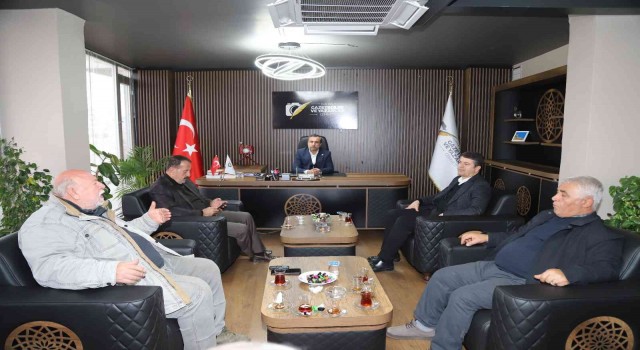 Milletvekili Tutdere gazetecilerle bir araya geldi