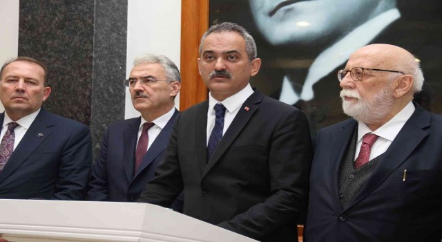 Milli Eğitim Bakanı Özer: “Türkiyede en güvenli yerlerin okullar olduğunu tüm Türkiyeye göstermiş olacağız”