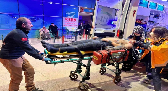 Minibüsün çarptığı bisiklet sürücüsü hayatını kaybetti