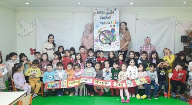 Miniklerin ‘Zorba olma dost ol çalışması hayata geçti