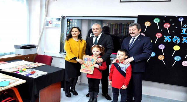 Muğlada miniklerde karne heyecanı yaşandı