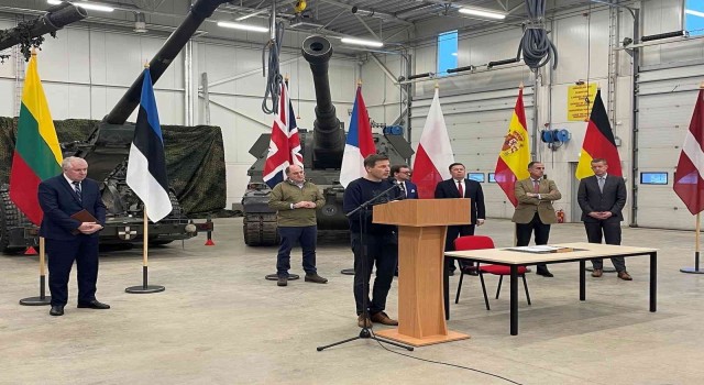 NATO üyesi 11 ülkeden Ukrayna'ya yeni askeri yardım sözü