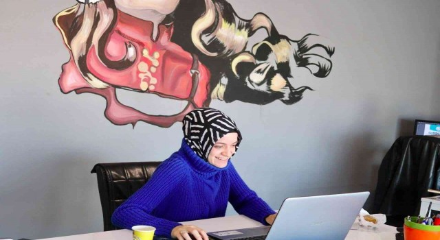 Öğrencilere staj imkanı sunuyor