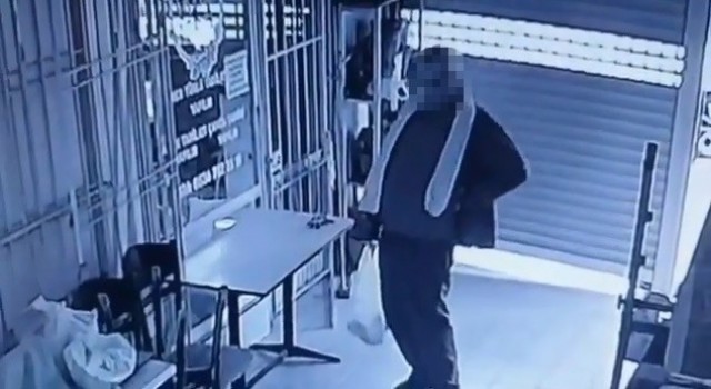 Önce ısınma hareketleri yaptı, sonra telefonu çaldı