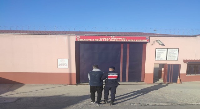 Osmaniyede 4 yıl 2 ay hapis cezasıyla aranan hükümlü yakaladı