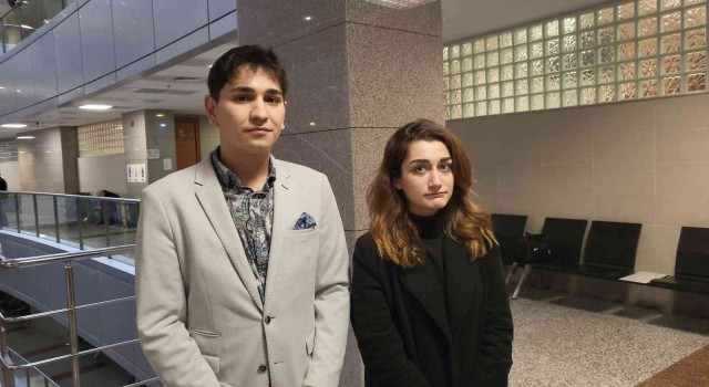 Öykü Uslu, eski sevgilisi Çağatay Akmandan şikayetini geri çekti