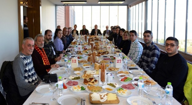 Özölçer 8 aylık süreci değerlendirdi