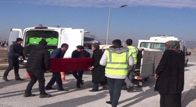 Paristeki saldırıda hayatını kaybeden Şirin Aydın Muşta toprağa verildi