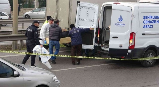 Pendikte seyir halindeyken kalp krizi geçiren sürücü hayatını kaybetti
