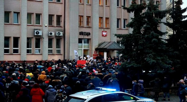 Polonyada artan enerji fiyatları protesto edildi