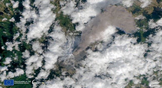 Popocatepetl Yanardağında son 24 saatte 5 patlama