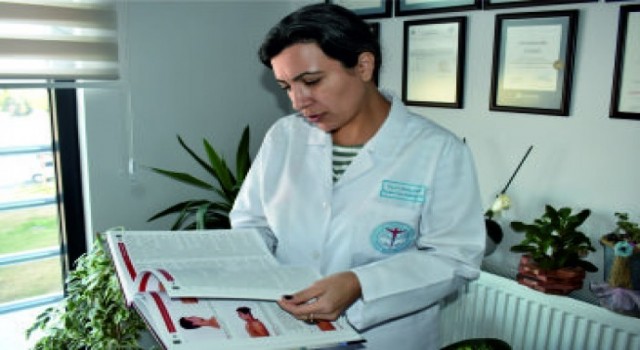 Prof. Dr. Nilay Şahinden ozon ve romatizma üzerine iki bilimsel tedavi kitabı