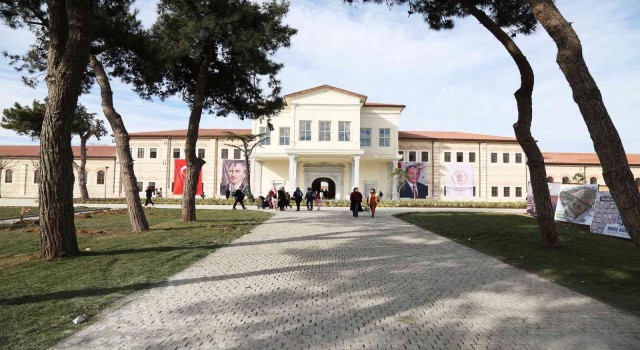 Rami Kütüphanesini günde 20 binin üzerinde kişi ziyaret ediyor