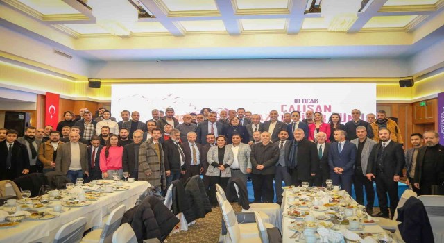 Şahin 10 Ocakta gazetecilerle bir araya geldi