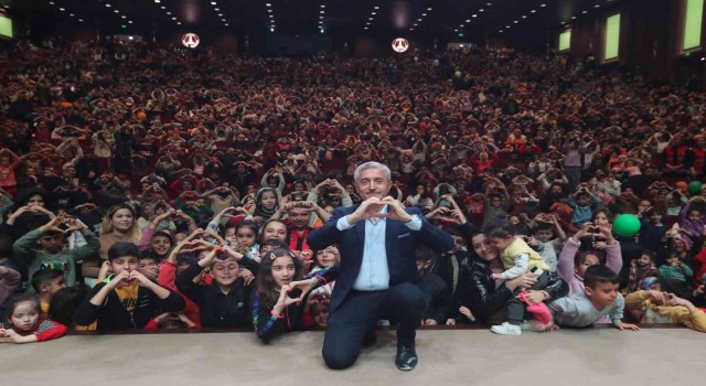 Şahinbeyde çocuk şenliğine yoğun ilgi