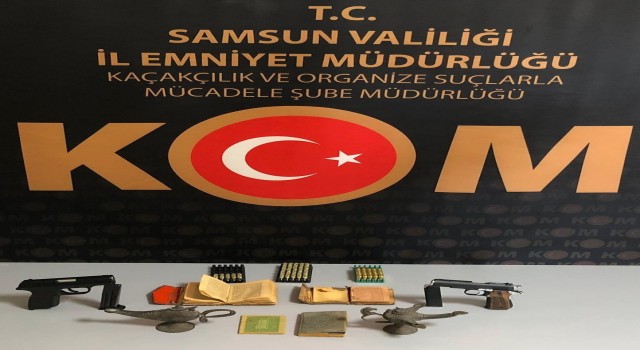Samsunda 4 adet tarihi eser Kuran-ı Kerim ele geçirildi