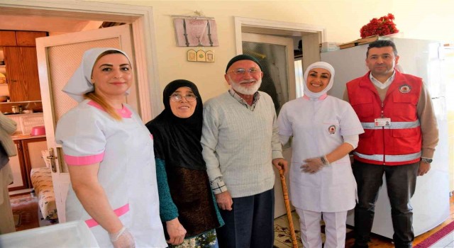 Samsunda yaşlı, engelli ve bakıma muhtaç kişiler unutulmuyor