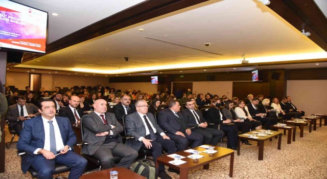 Sanayide Kadın Eli Projesinin lansmanı GSOda yapıldı