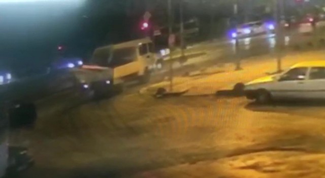 Sancaktepede depodan alüminyum profil kesme aleti ile merdiven çalan hurdacı yakalandı