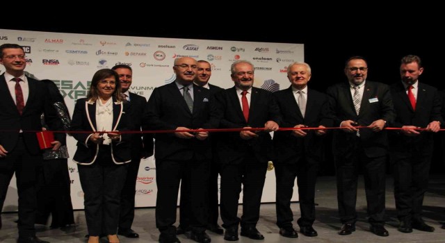 Savunma sanayisi teknolojileri İzmirde sergileniyor