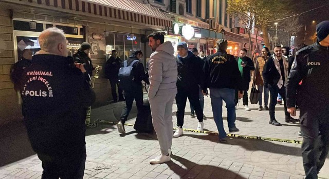 Şehrin göbeğinde şüpheli çanta paniği