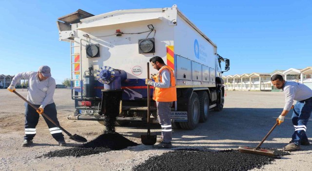 Serik Çandır Toptancı Halinde yenileme çalışmaları