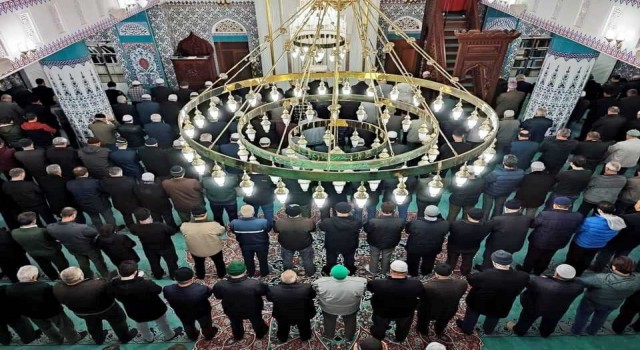 Simavda sabah namazı sonrası kar ve yağmur duası