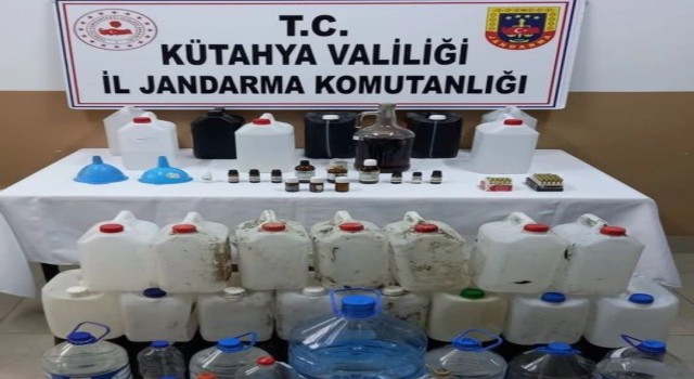 Simavda sahte içki operasyonunda 2 kişi tutuklandı