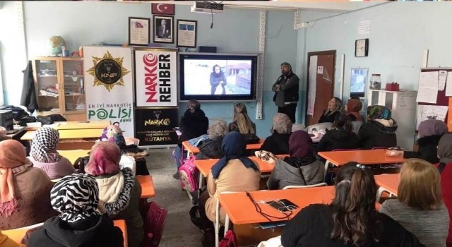 Simavda TUBİM tarafından 131 anne ve anne adayına eğitim verildi