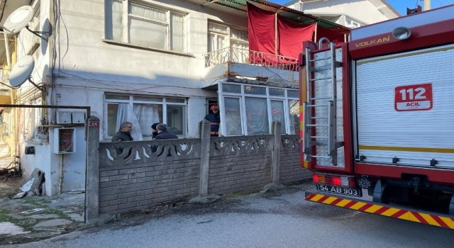 Şofbenden çıkan yangın itfaiyeyi harekete geçirdi: 1 kişi dumandan etkilendi